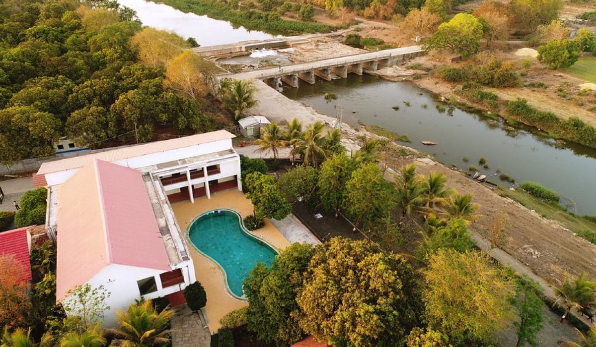 gir-vanvaso-resort (1)